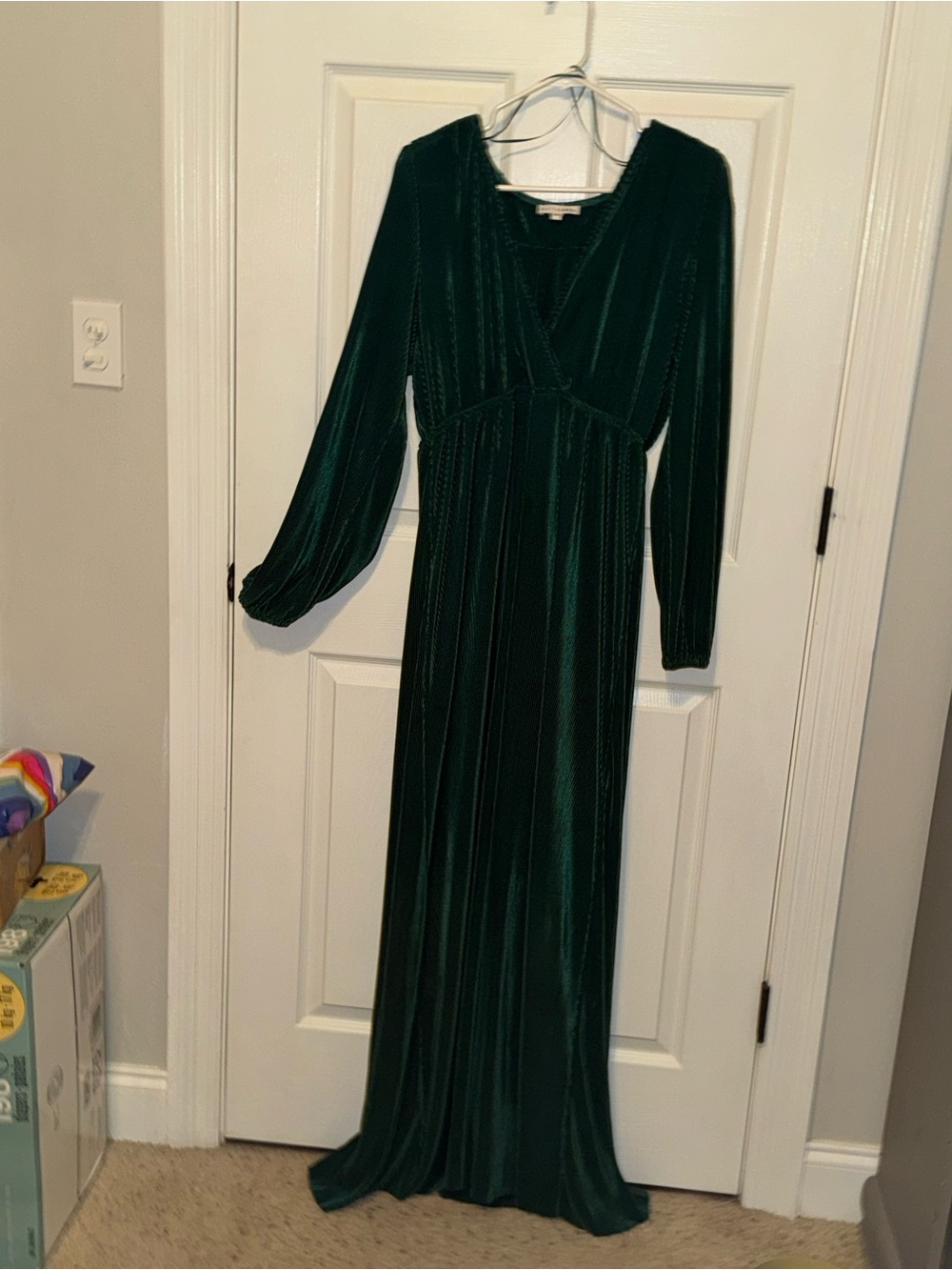Baltic Born Long Sleeve V-Neck Maxi Dress in Emerald Green